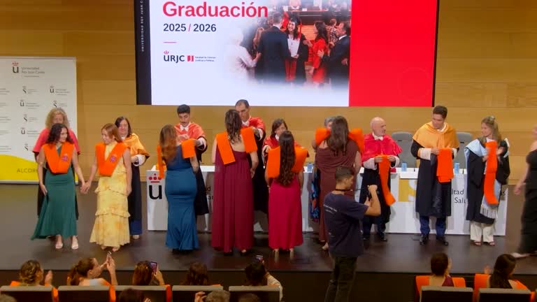 Acto de graduación FCJP II